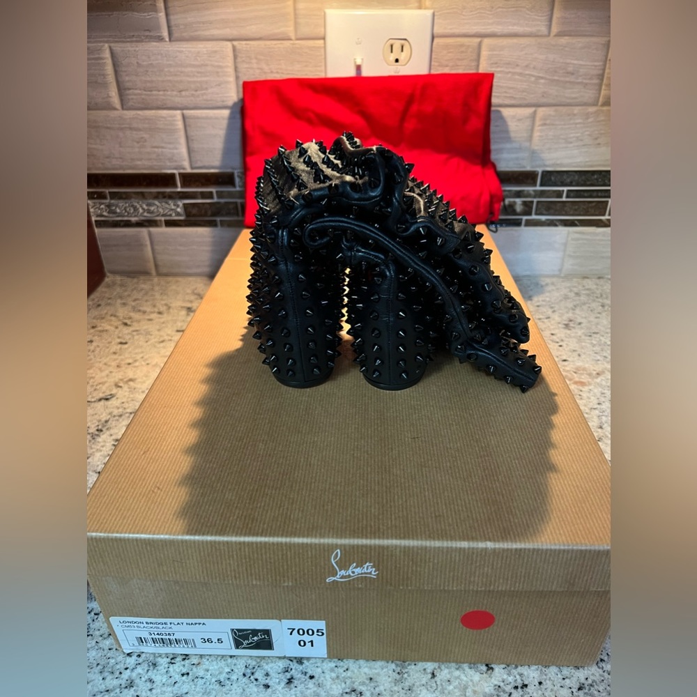 SOLD SOLD SOLD Christian Louboutin London Bridge Flat Nappa Boots - Picture 11 of 16